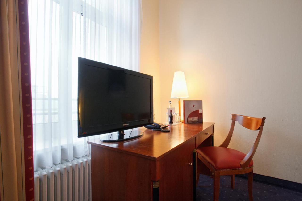 Acom-Hotel Berlin Kurfuerstendamm Berlim Quarto foto