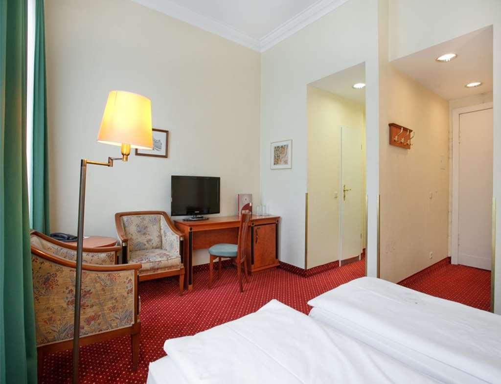Acom-Hotel Berlin Kurfuerstendamm Berlim Quarto foto